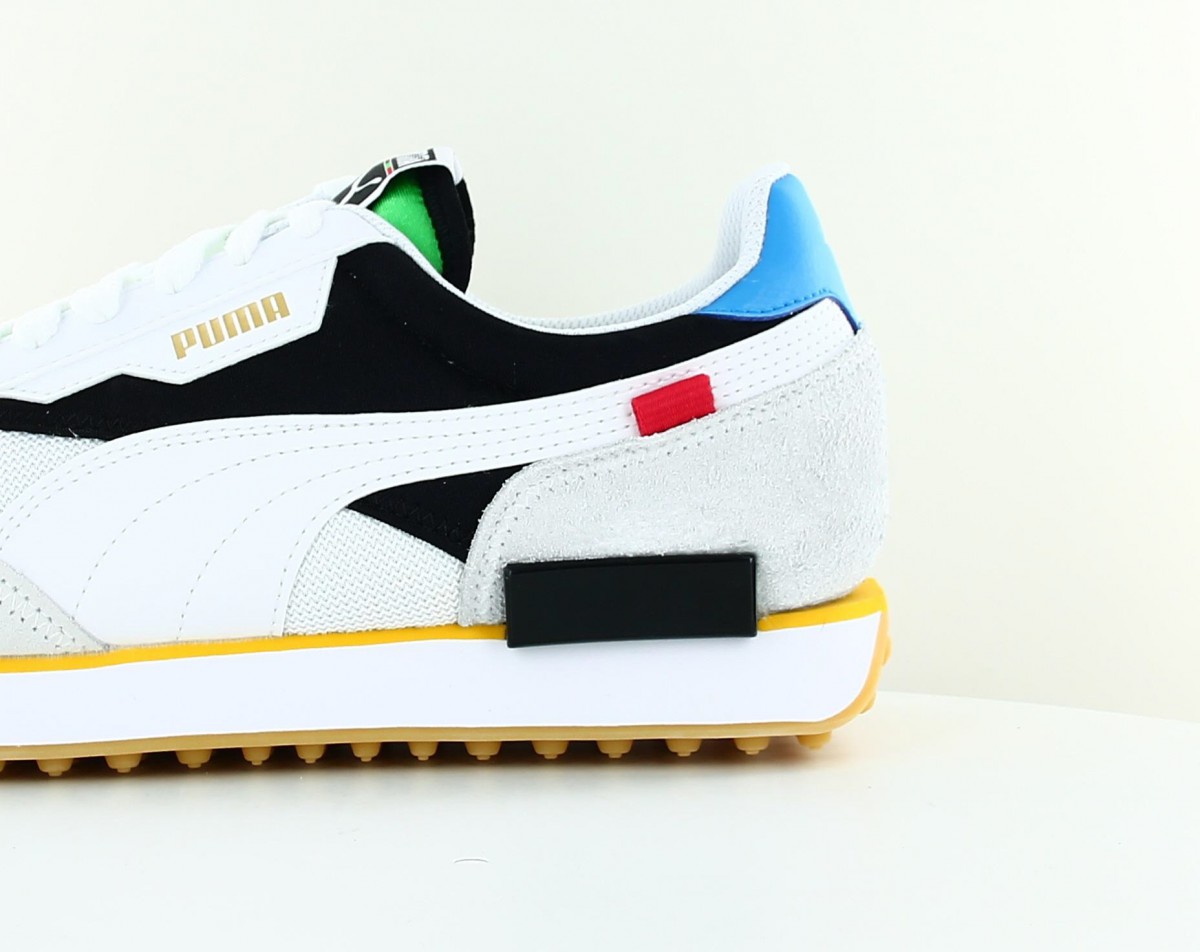 Puma Future rider whorldhood blanc noir multicolor