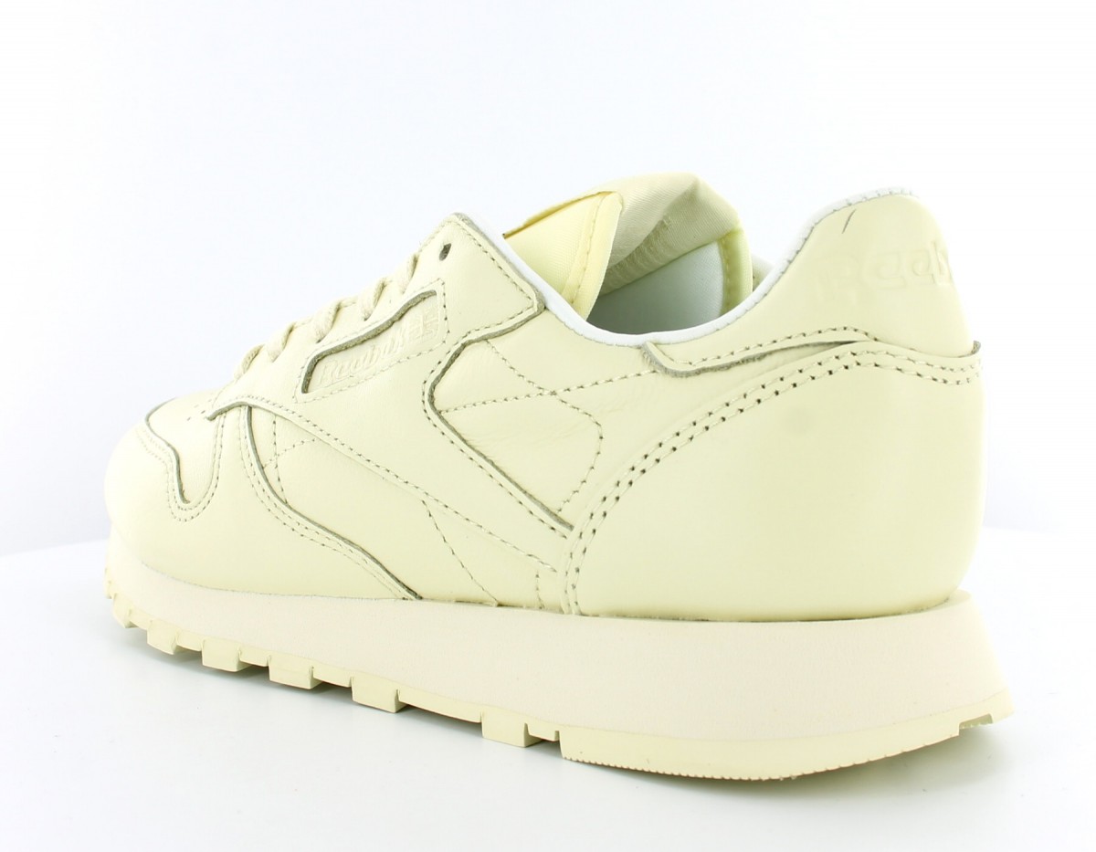 reebok jaune pastel