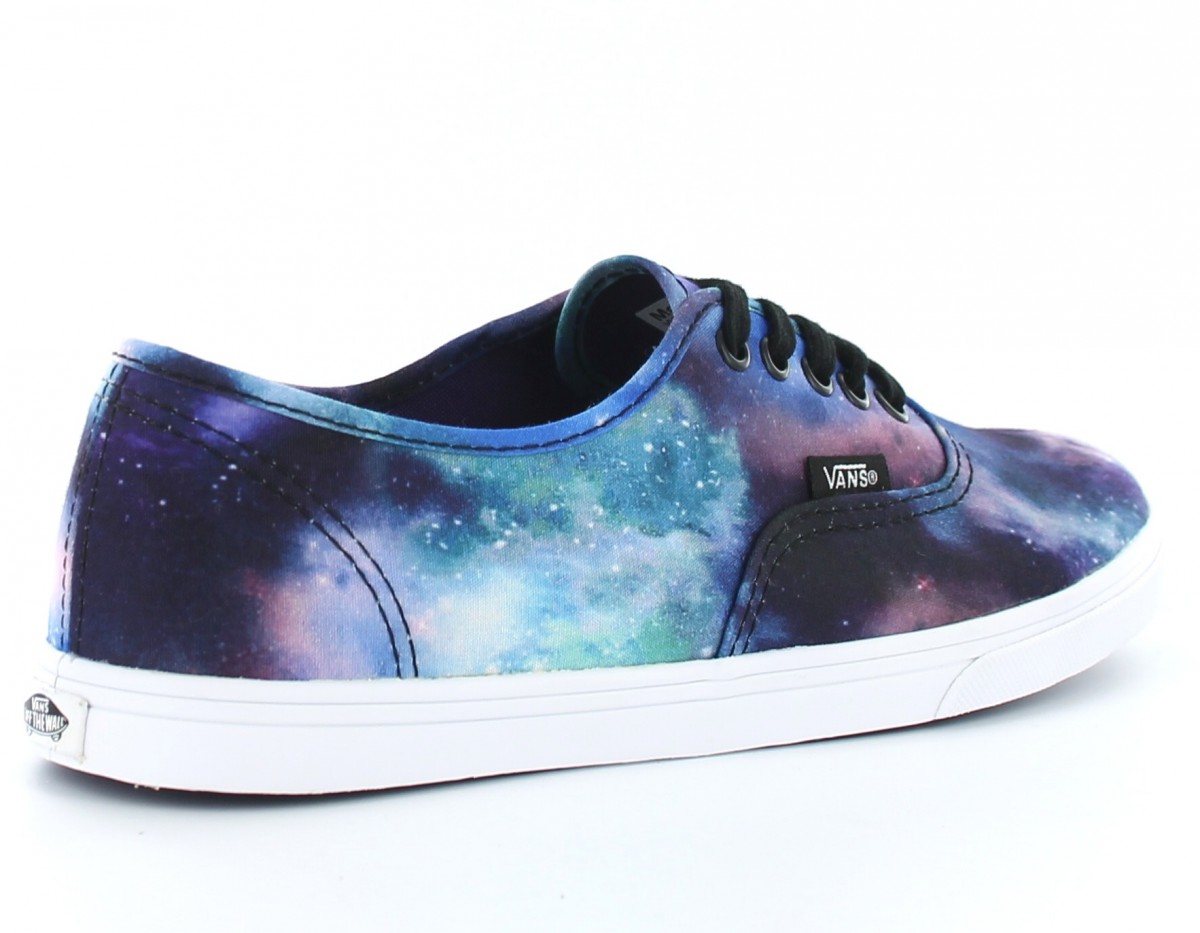 vans galaxy authentic