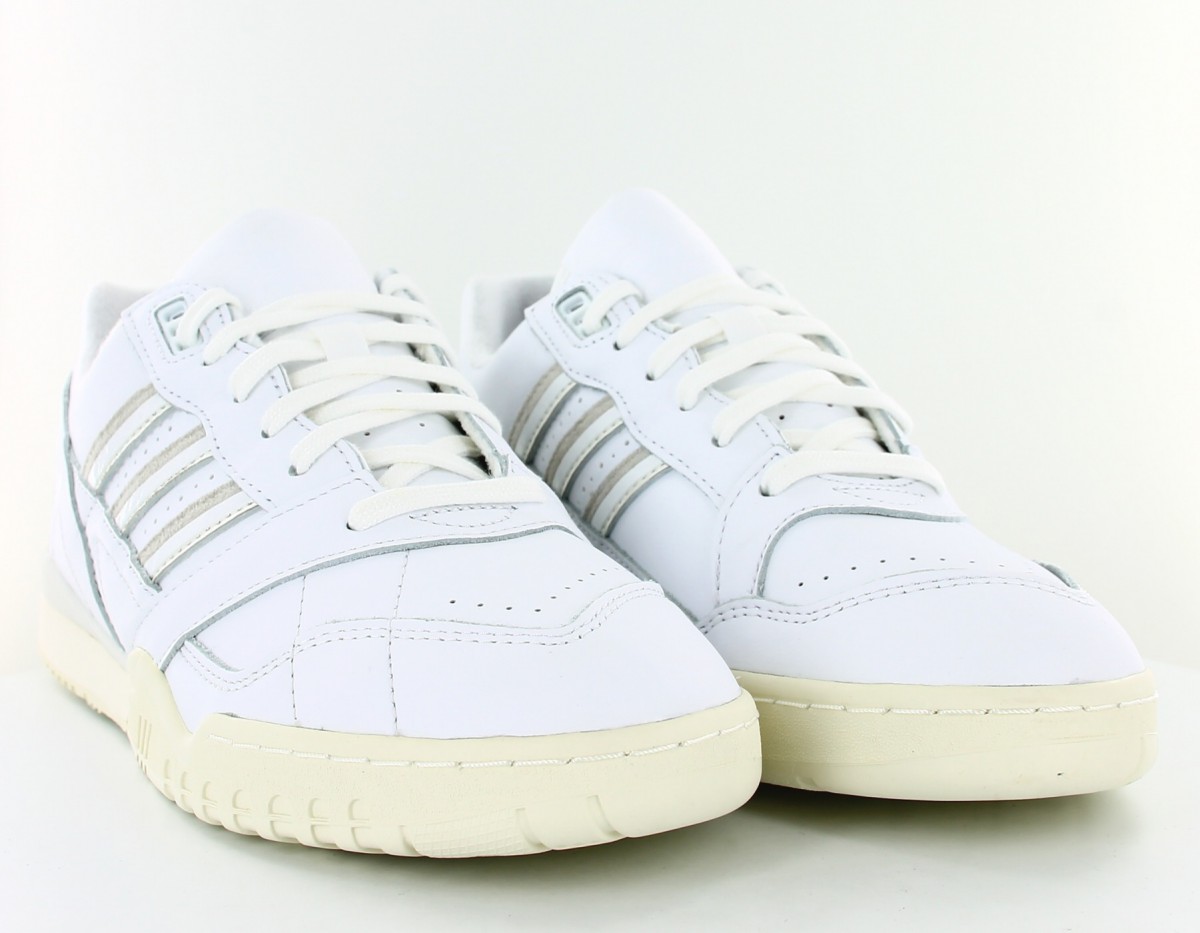 Adidas AR Trainer Blanc beige