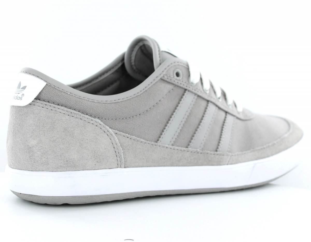 Adidas Court spin GRIS