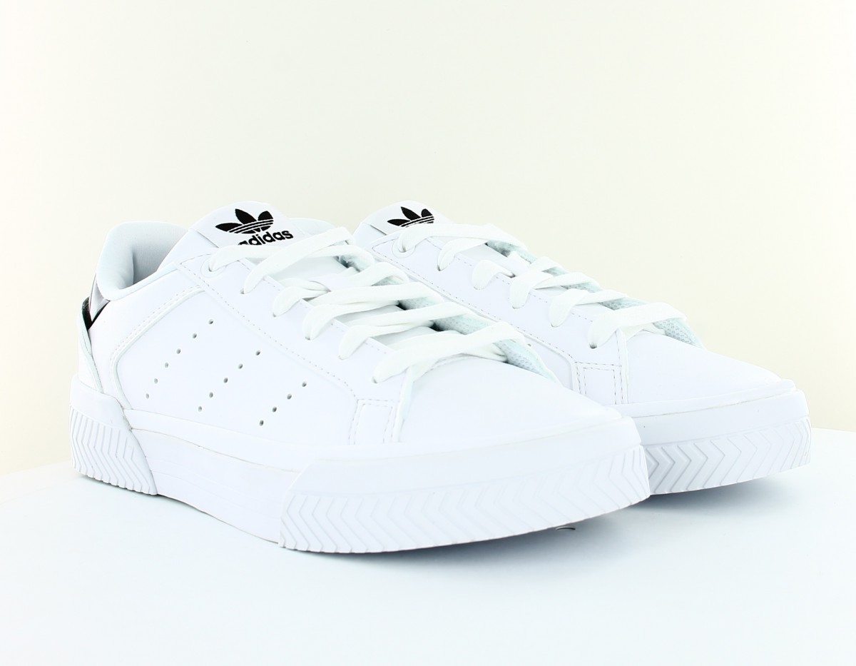 Adidas Court Torino blanc noir