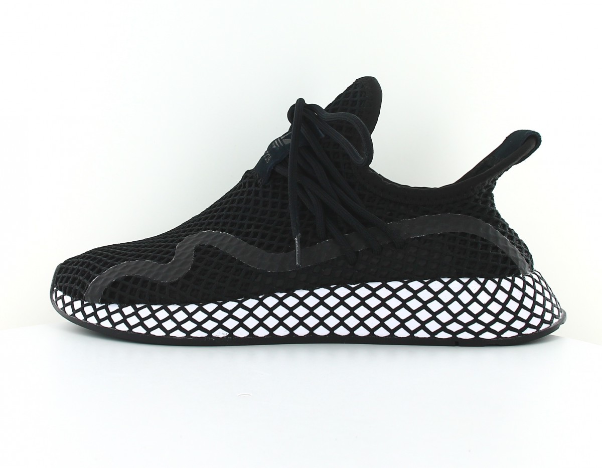 Adidas Deerupt S noir noir blanc