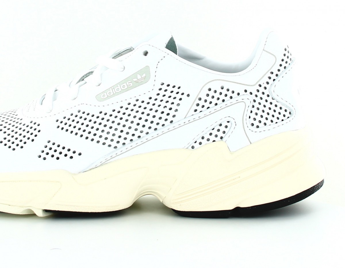Adidas Falcon alluxe blanc gris