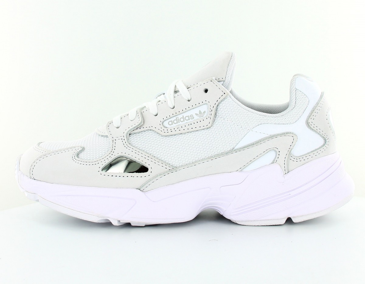 Adidas Falcon gris-blanc