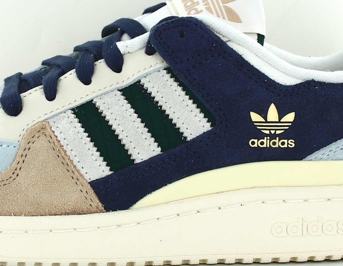 Adidas Forum 84 low cl blanc beige bleu