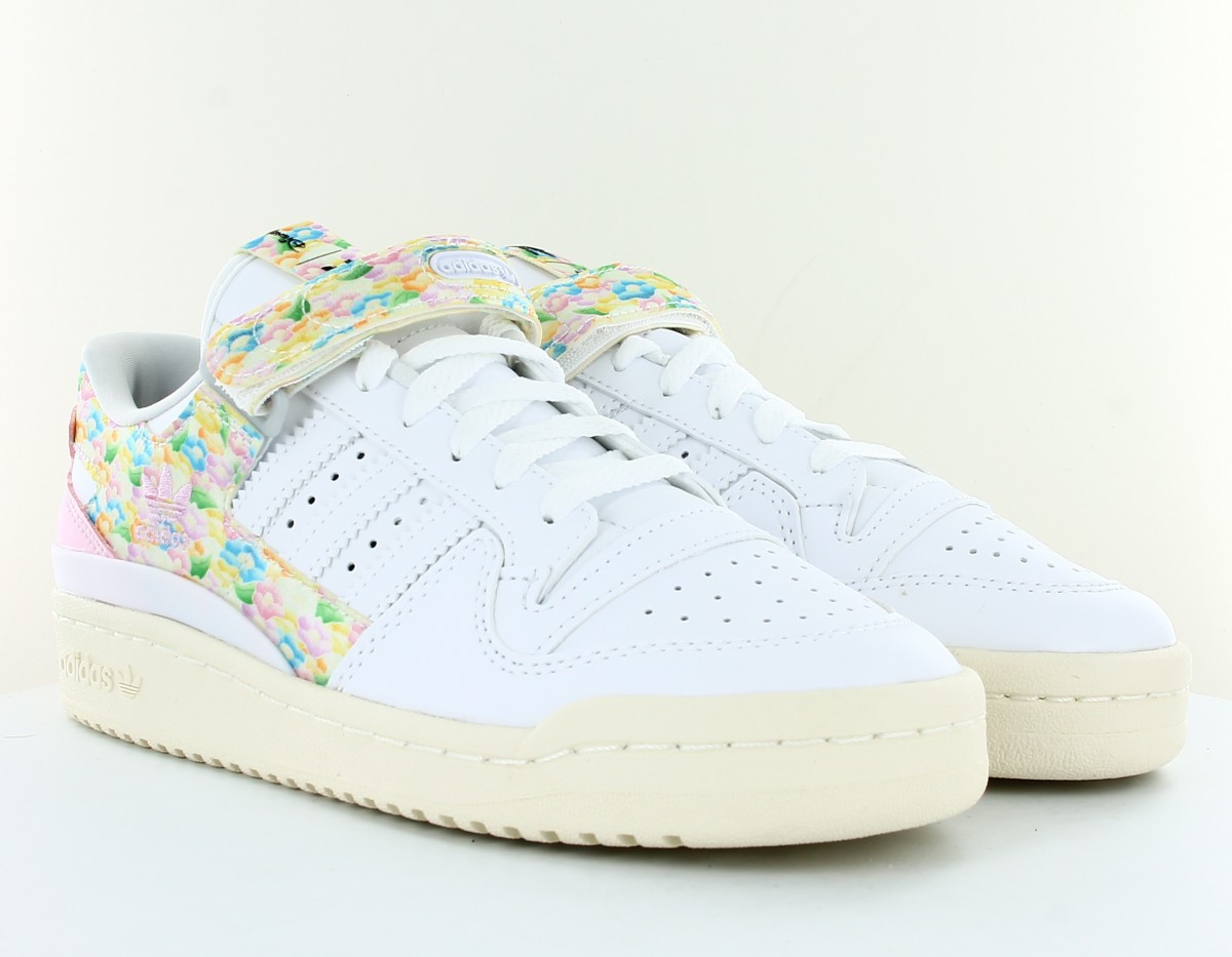 Adidas Forum 84 low disney blanc multicolor rose