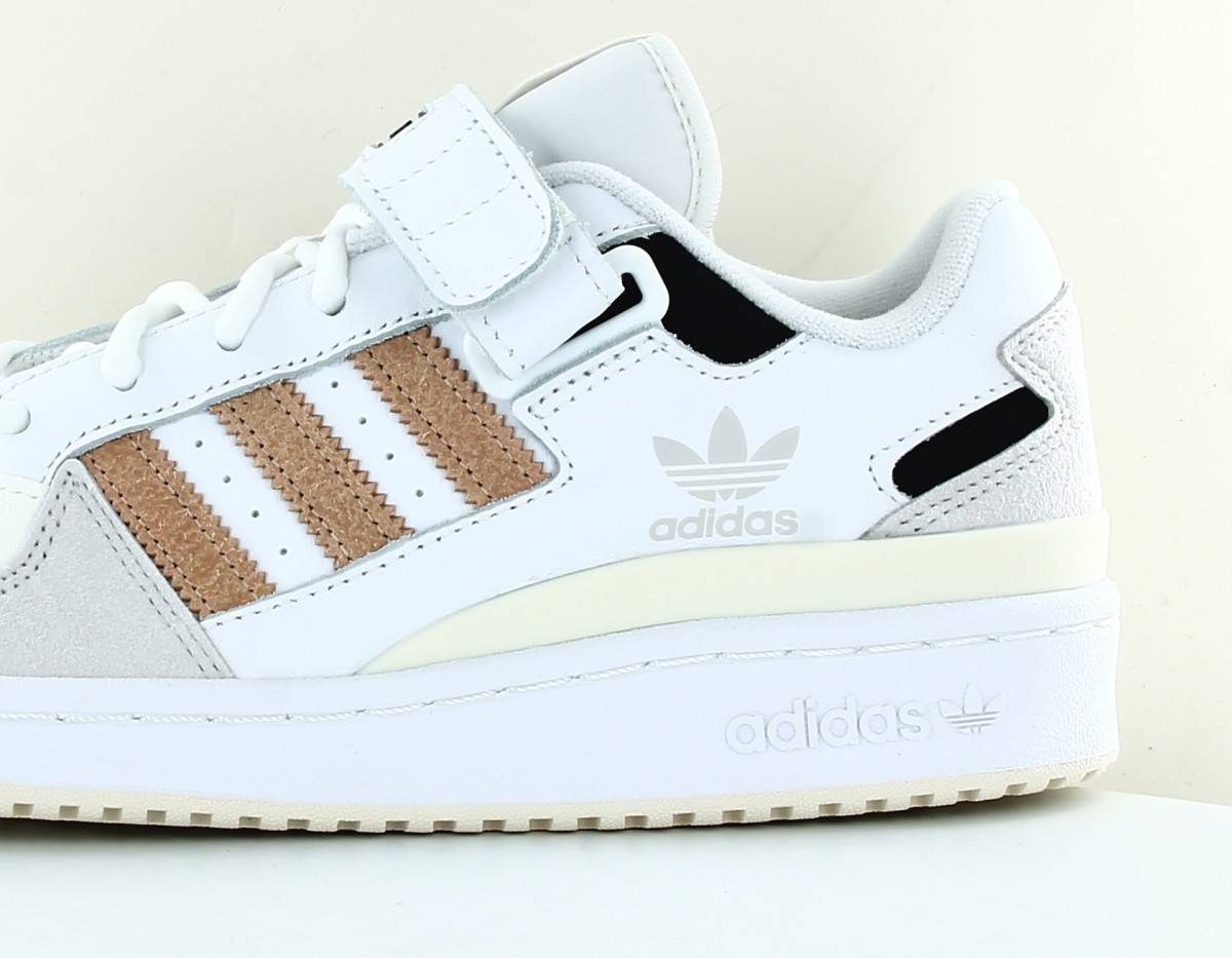 Adidas Forum low blanc beige noir