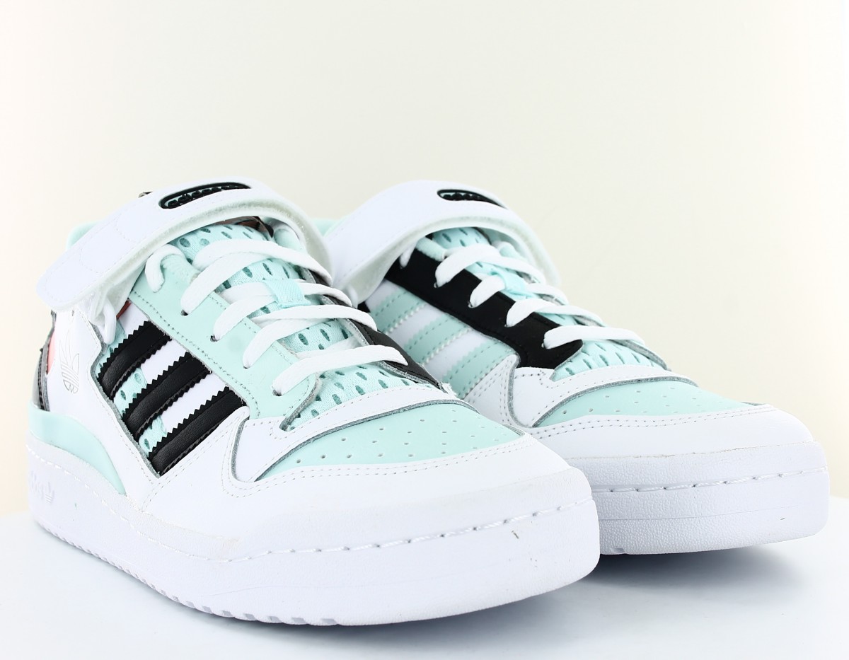 Adidas Forum low blanc bleu ciel noir