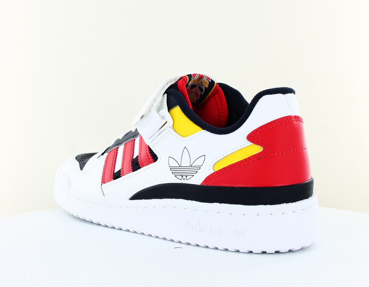 Adidas Forum low blanc rouge noir jaune