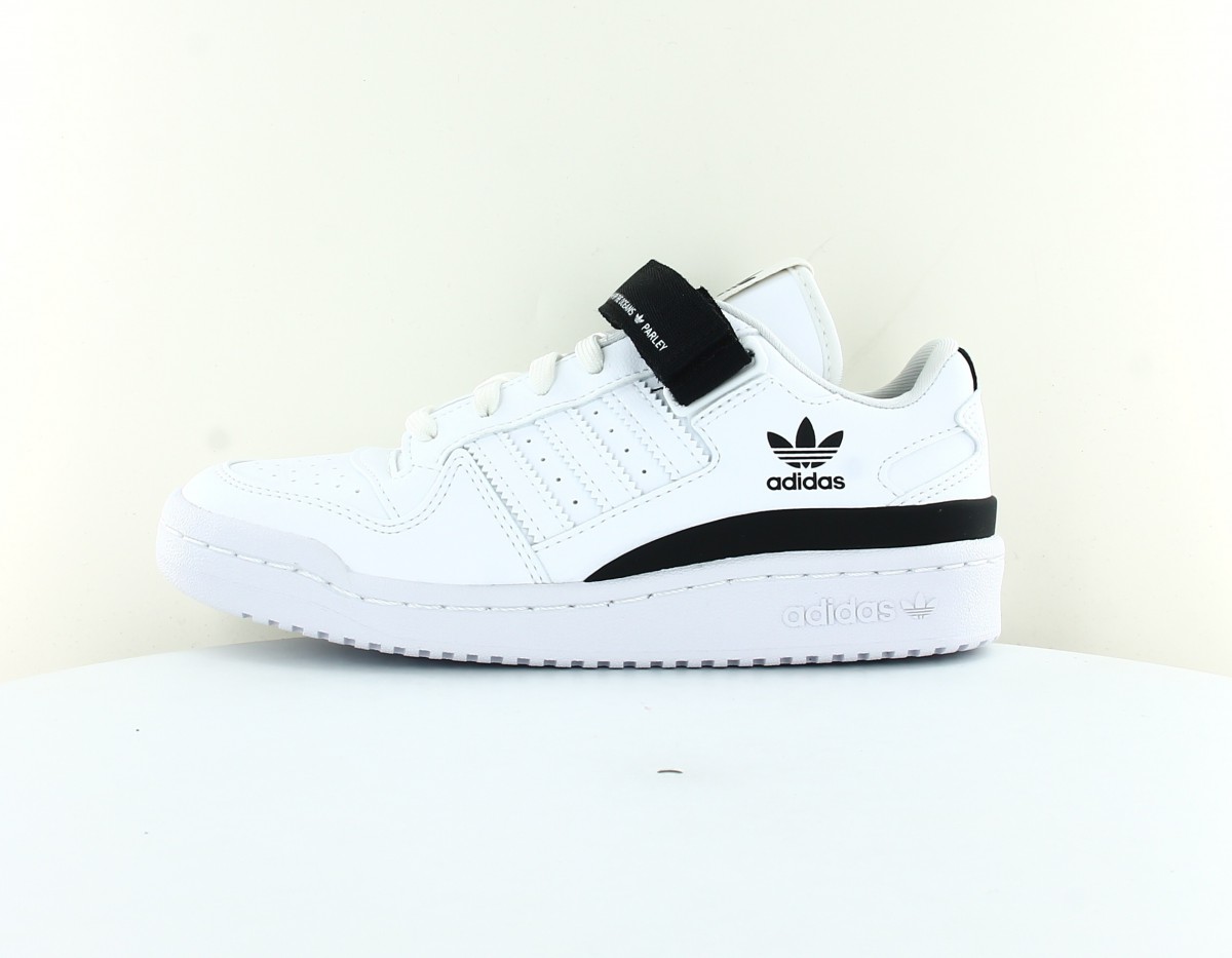 Adidas Forum low parley blanc noir
