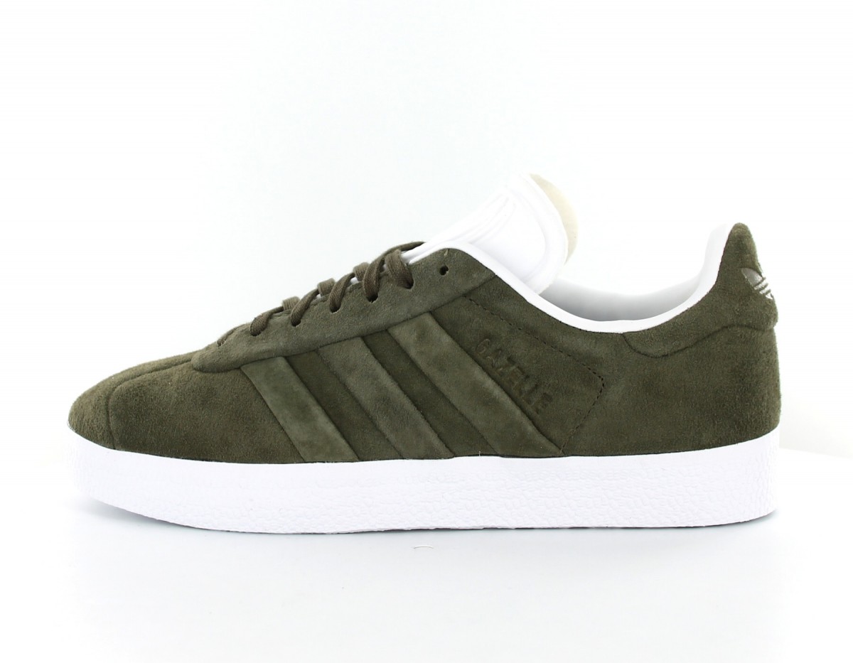 Adidas Gazelle stitch and turn kaki kaki blanc