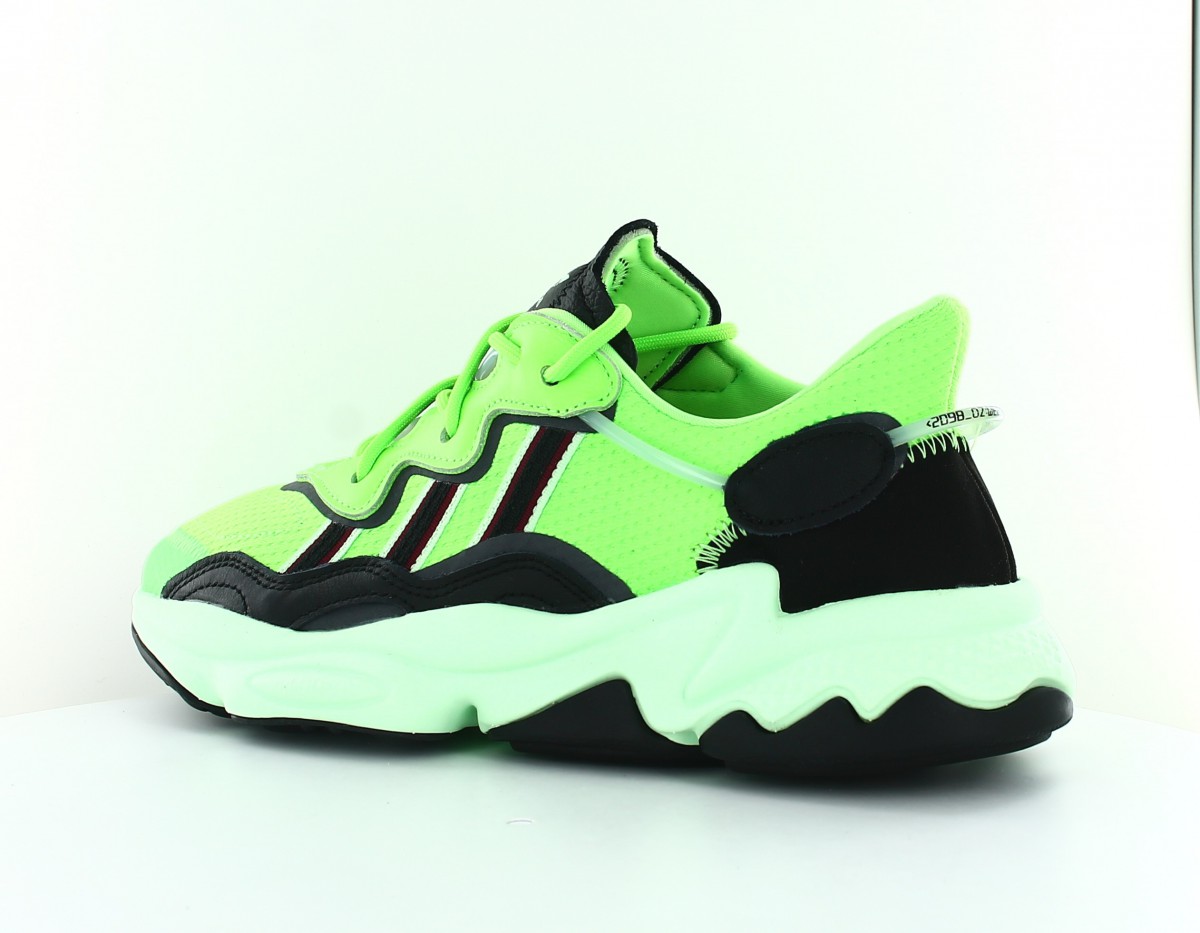 Adidas Ozweego vert noir bordeaux