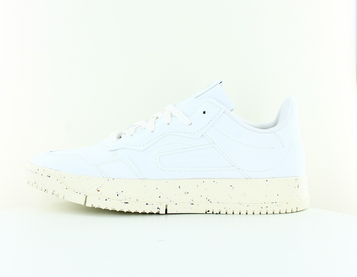 Adidas Sc premiere vegan blanc vert beige