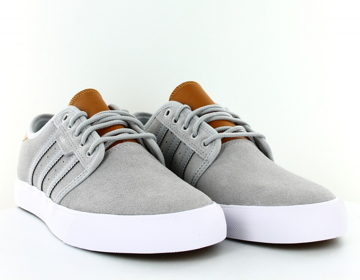 Adidas Seeley Gris-marron