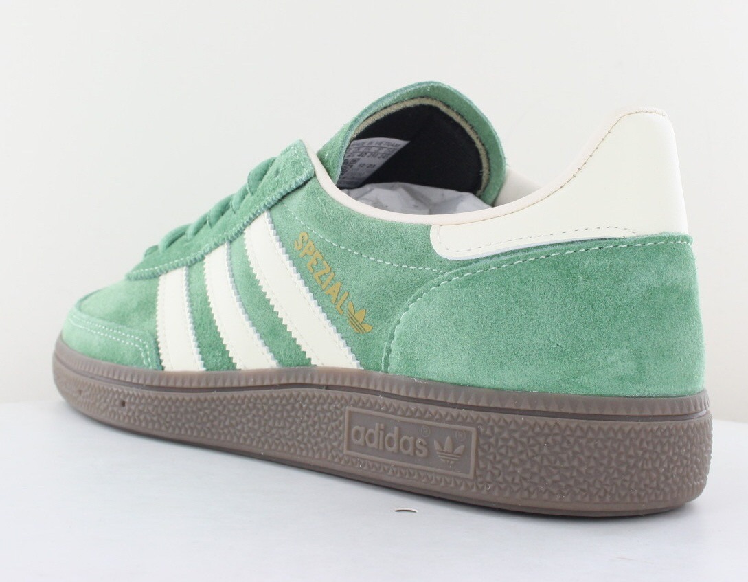 Adidas Spezial vert gomme beige