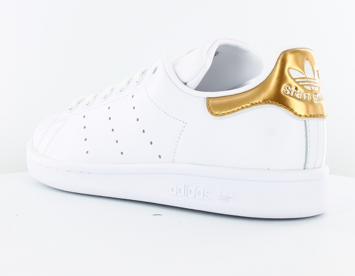 stan smith blanche et argent