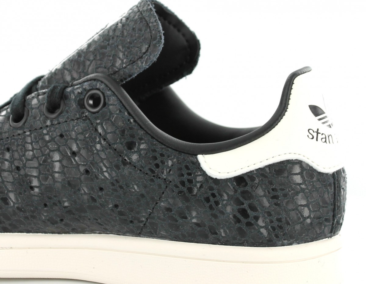 stan smith serpent