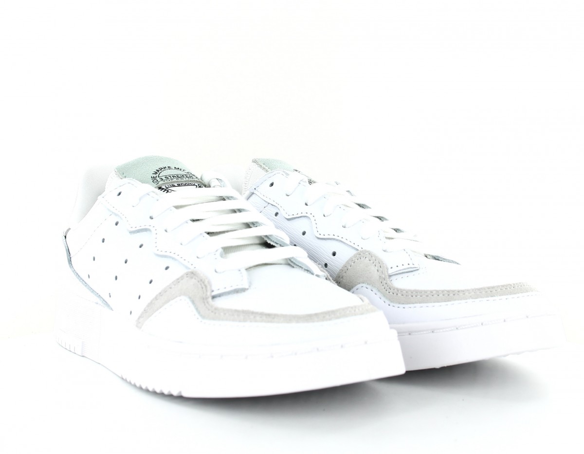 Adidas Supercourt blanc beige vert pale