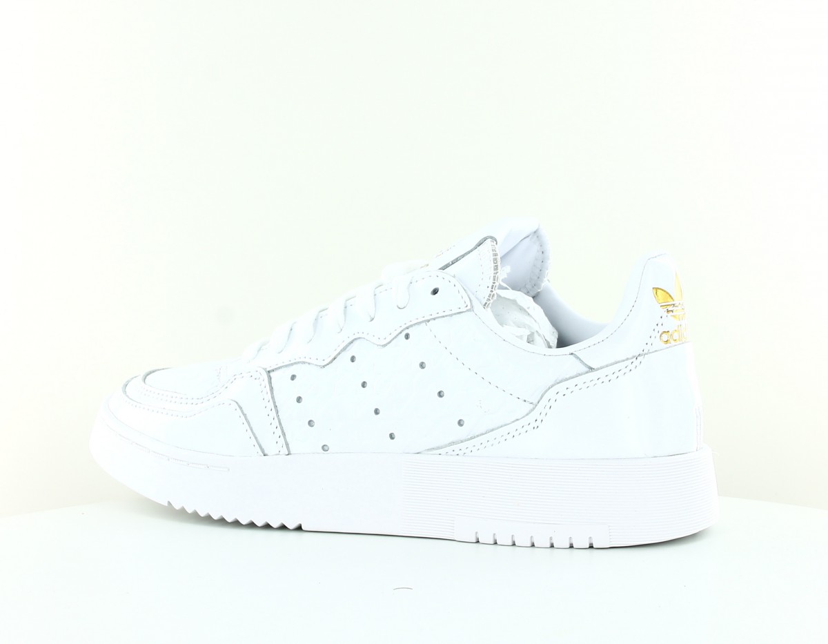 Adidas Supercourt femme blanc vernis or