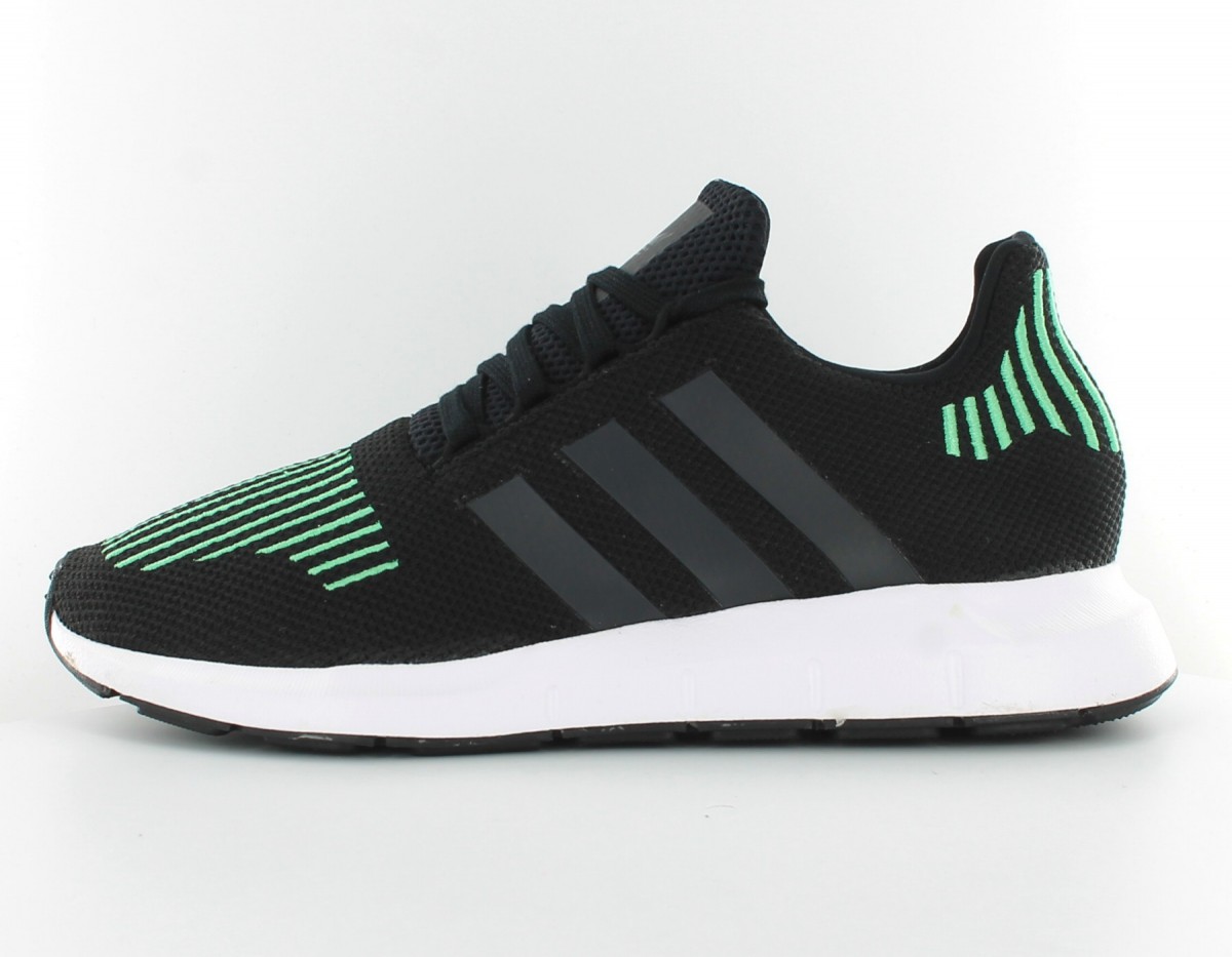 Adidas Swift run Noir-Vert