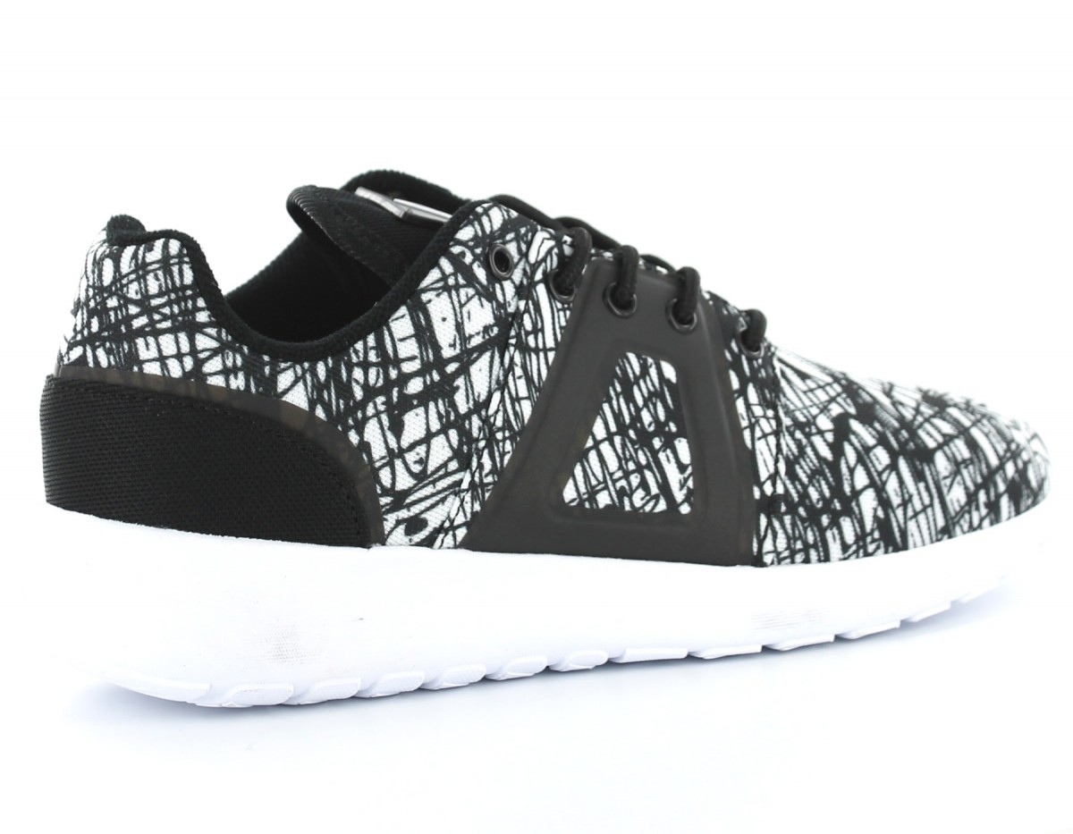 Asfvlt Supertech BLACK/SCRATCH