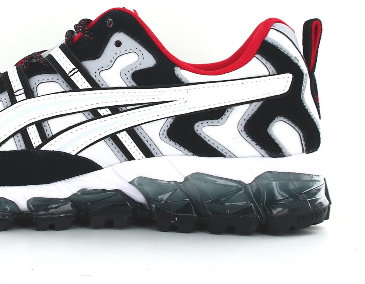 Asics Gel nandi 360 blanc noir rouge