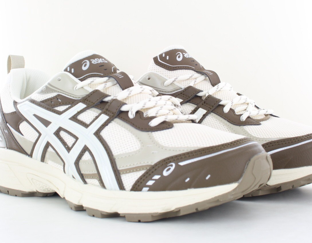 Asics Gel nunobiki beige marron