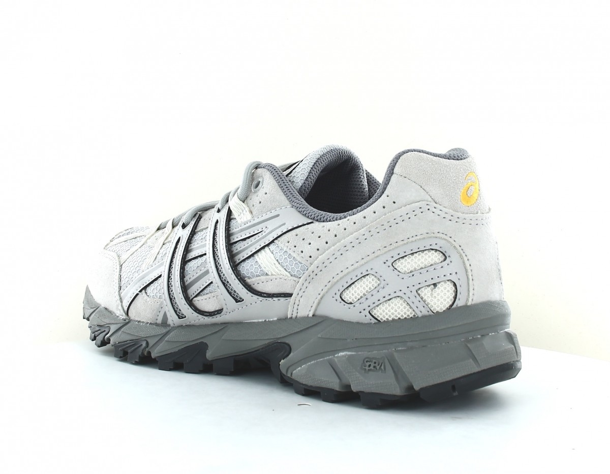 Asics Gel sonoma 15-50 gris beige