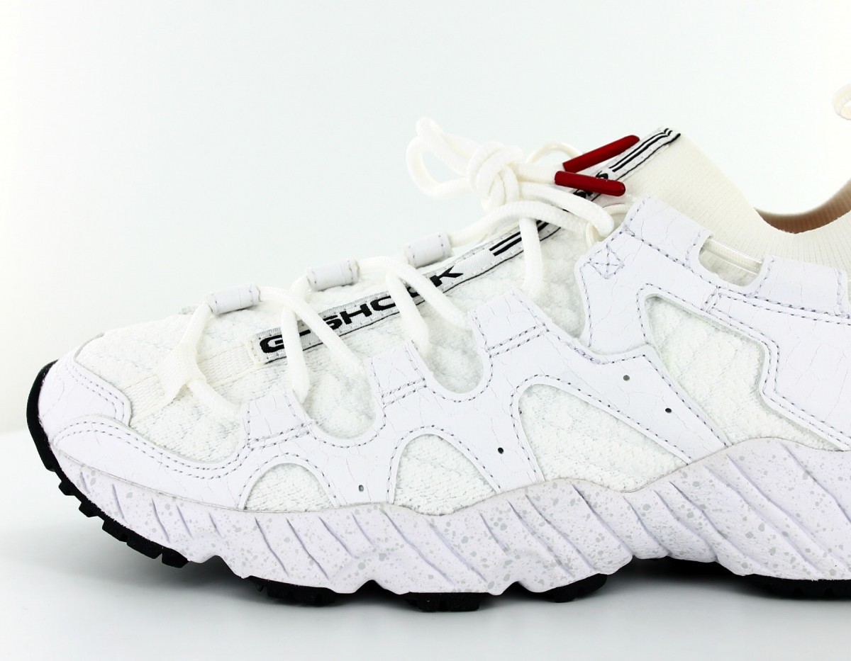 Asics Gel Mai knit x Casio G-Shock White