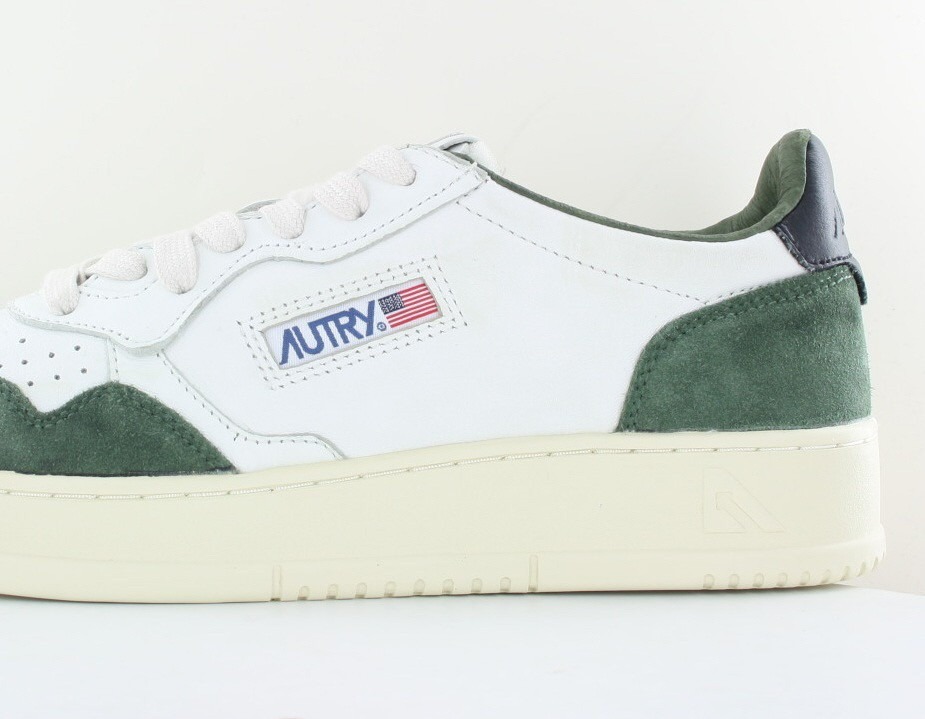 Autry Autry 01 suede chevre blanc vert noir