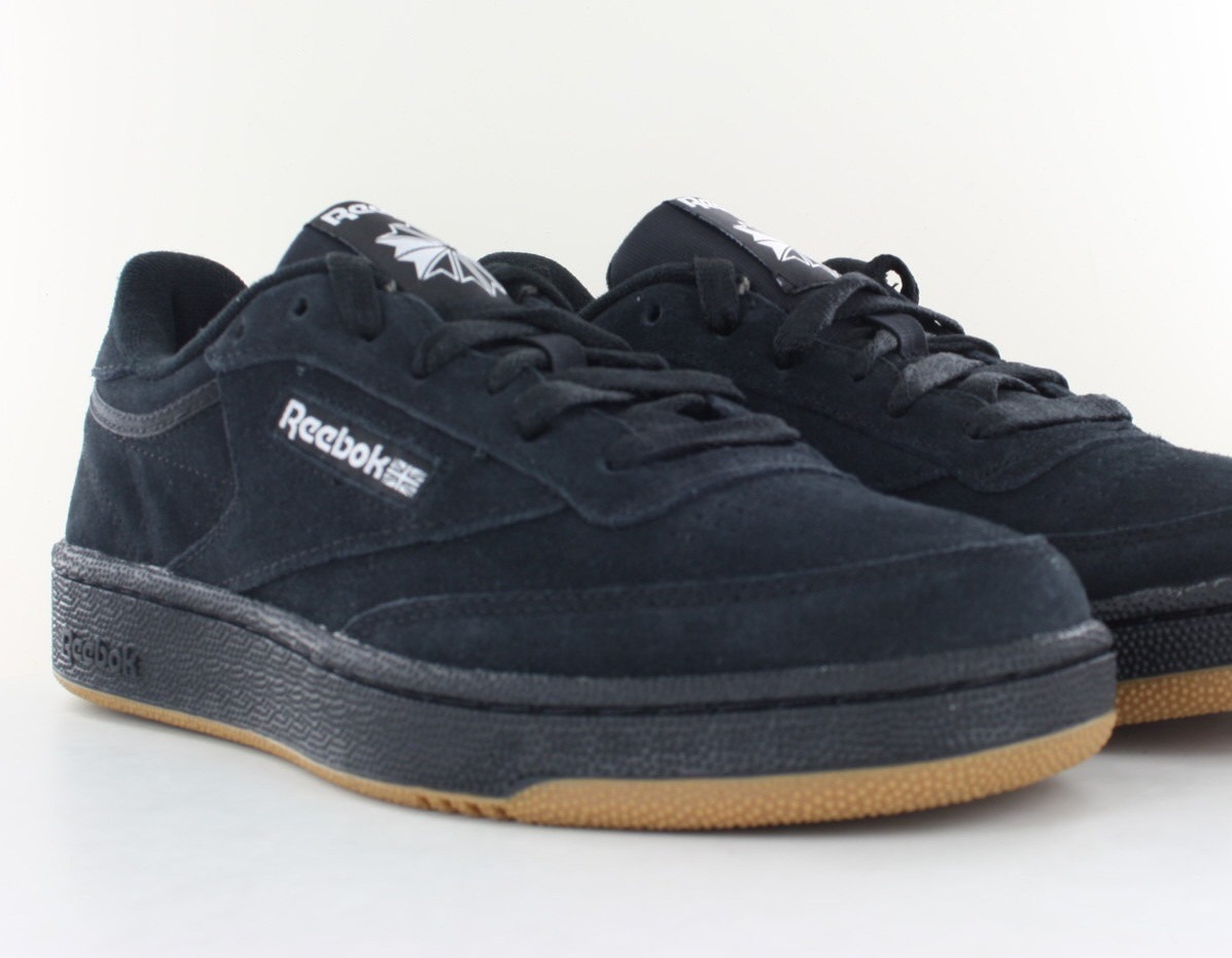 Reebok Club c 85 noir blanc gomme