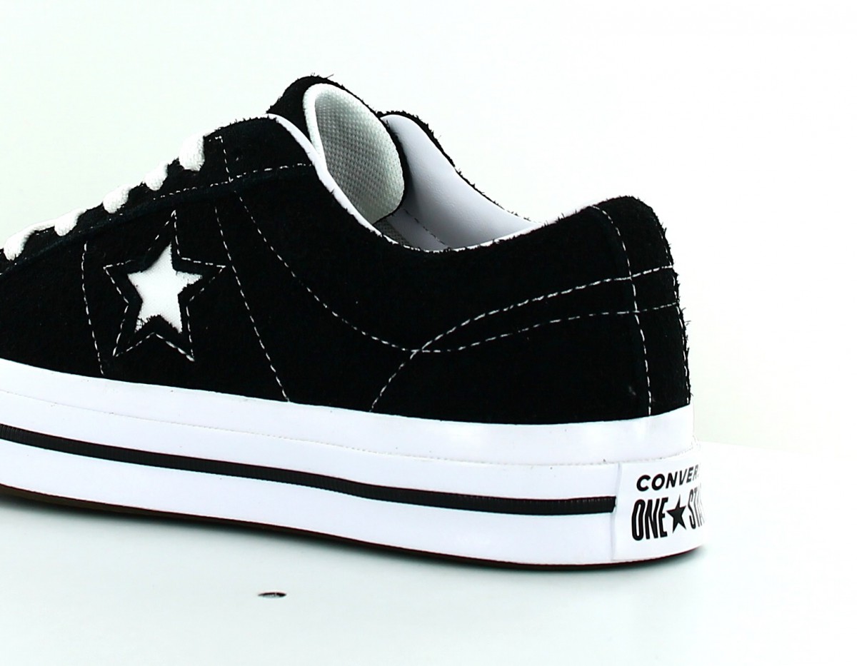 Converse One star premium suede Noir-blanc-vernis