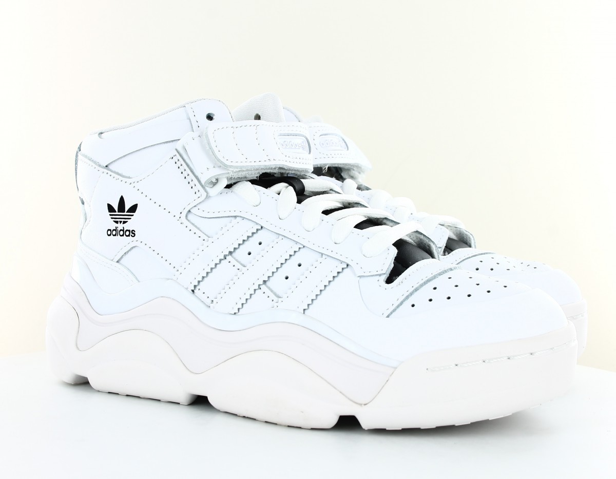 Adidas Forum millencon blanc noir