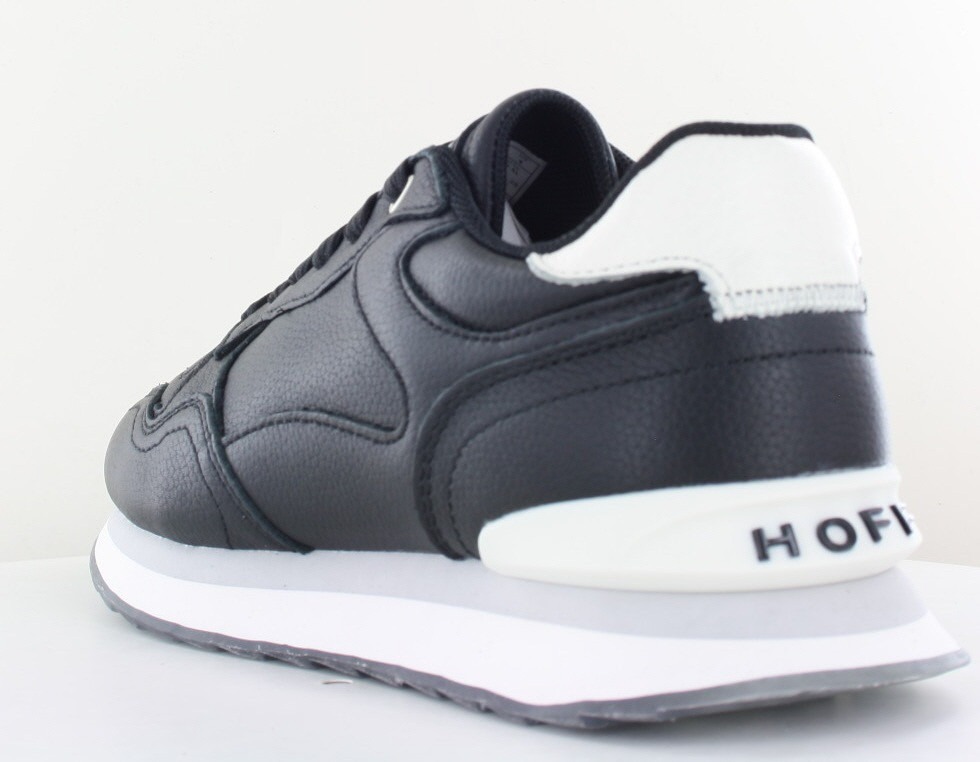 Hoff City cuir chicago woman
