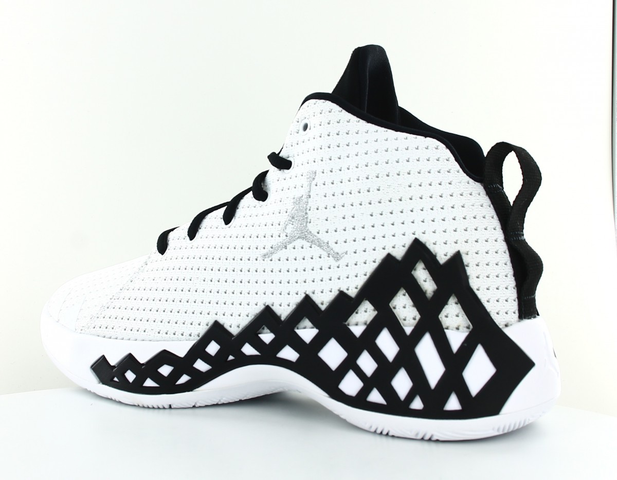 Jordan Jordan jumpman diamond mid blanc noir argent