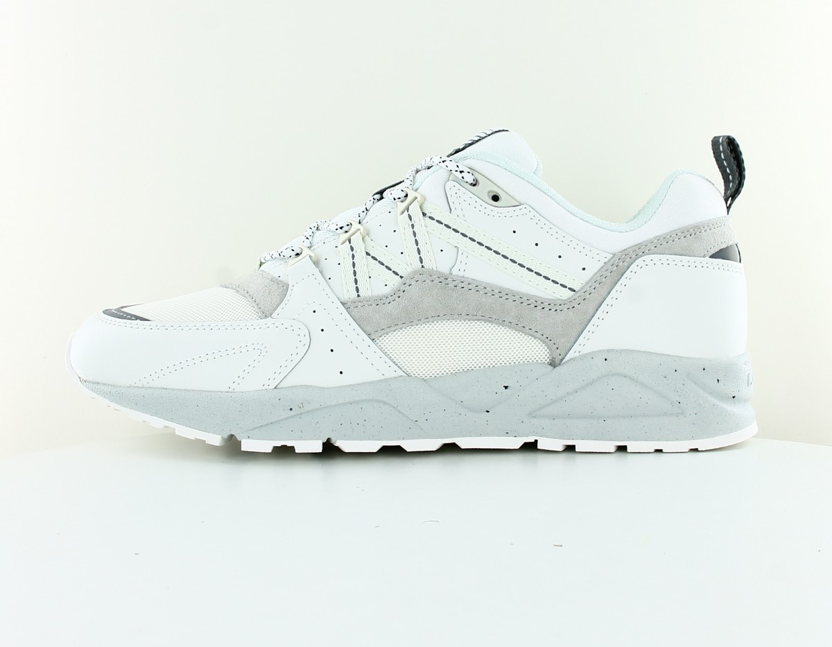 Karhu Fusion 2.0 blanc gris