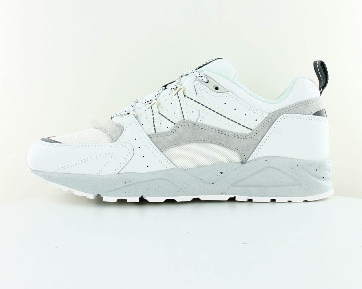 Karhu Fusion 2.0 blanc gris