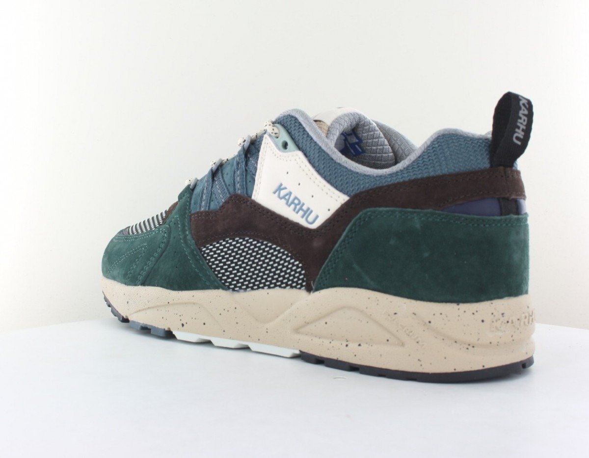 Karhu Fusion 2.0 dark forest