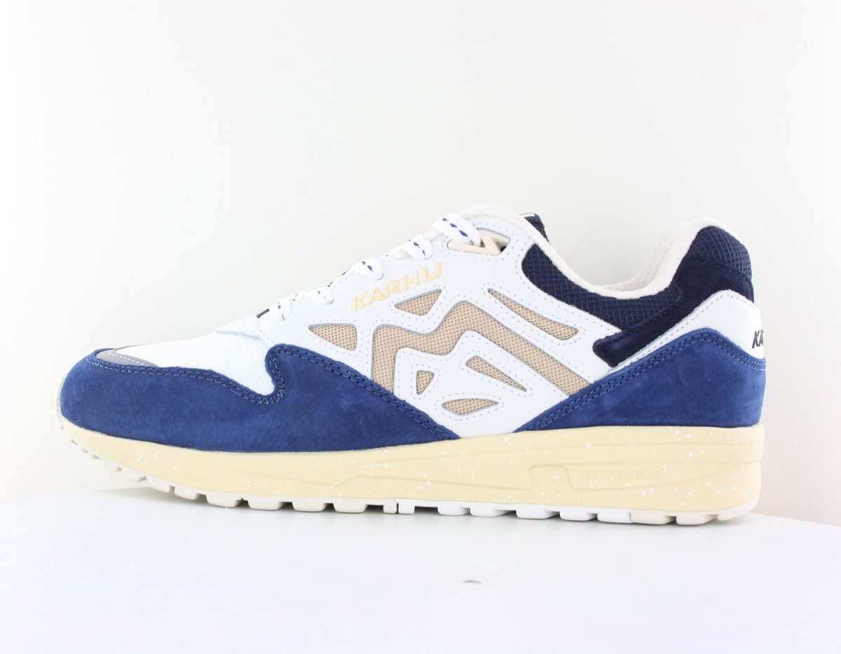 Karhu Legacy 96 blanc bleu noir beige