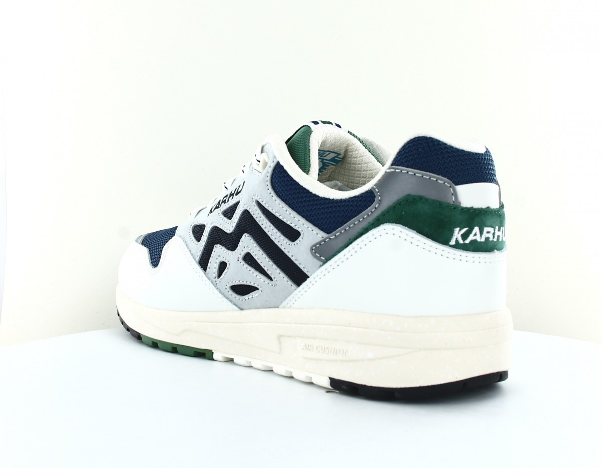 Karhu Legacy 96 blanc bleu noir vert