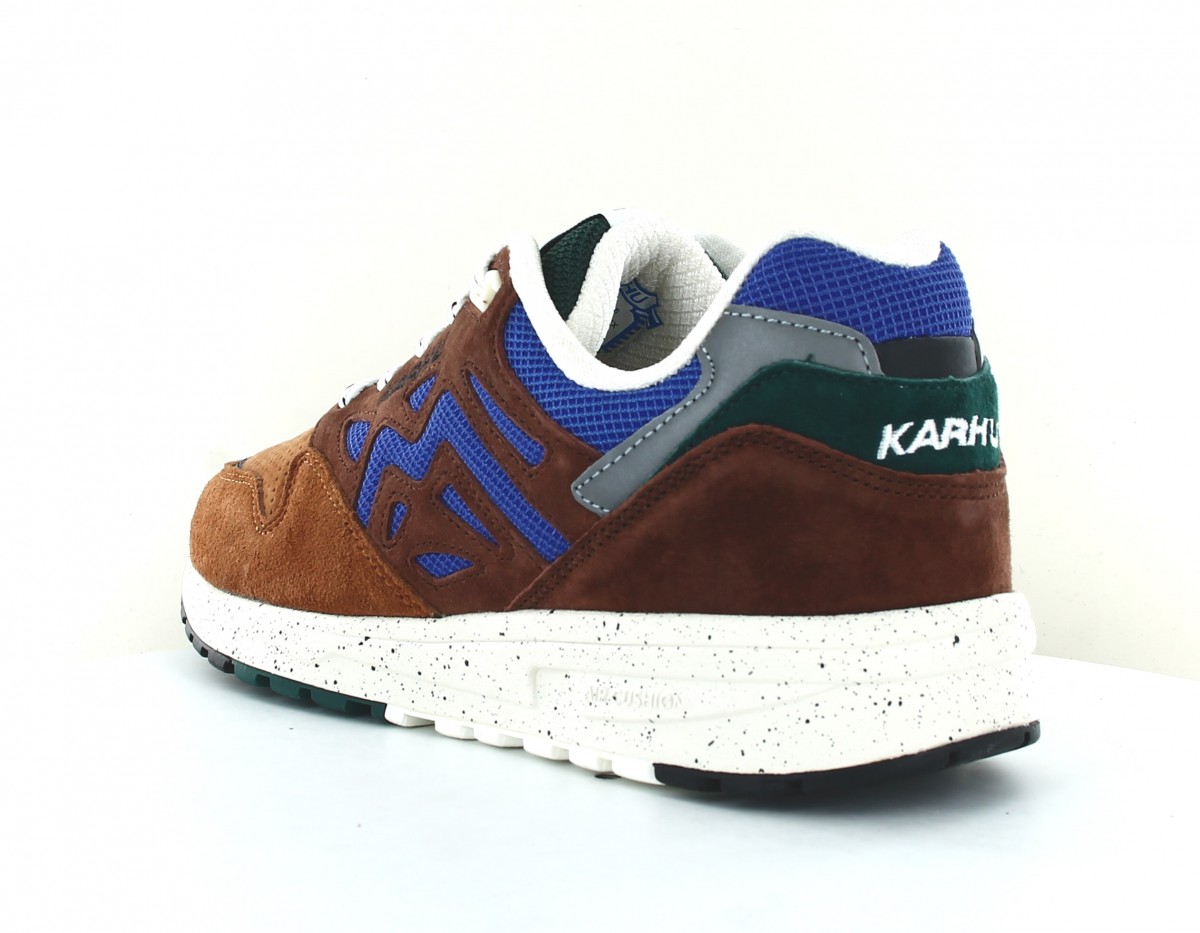 Karhu Legacy 96 camel marron bleu