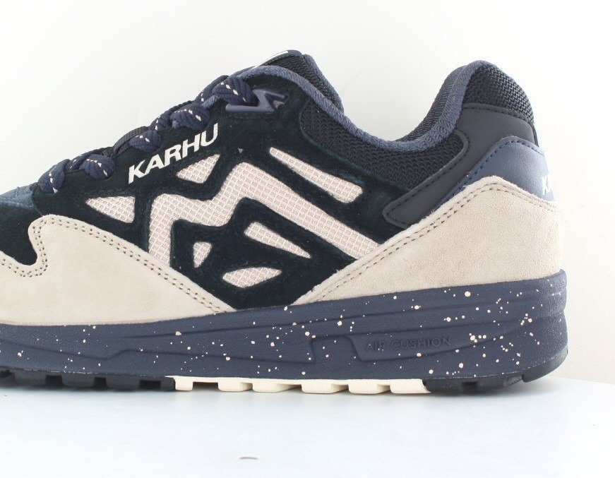 Karhu Legacy 96 noir beige bleu speckle