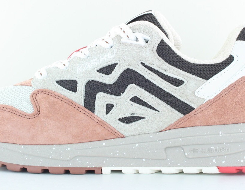 Karhu Legacy 96 rose beige marron