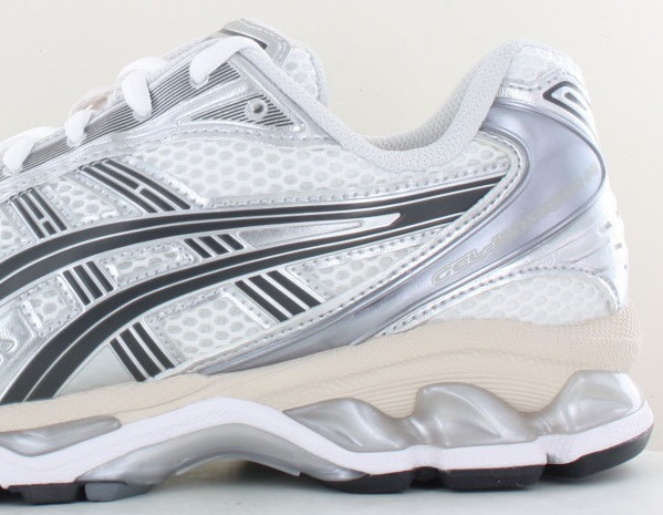 Asics Gel kayano 14 blanc argent gris beige