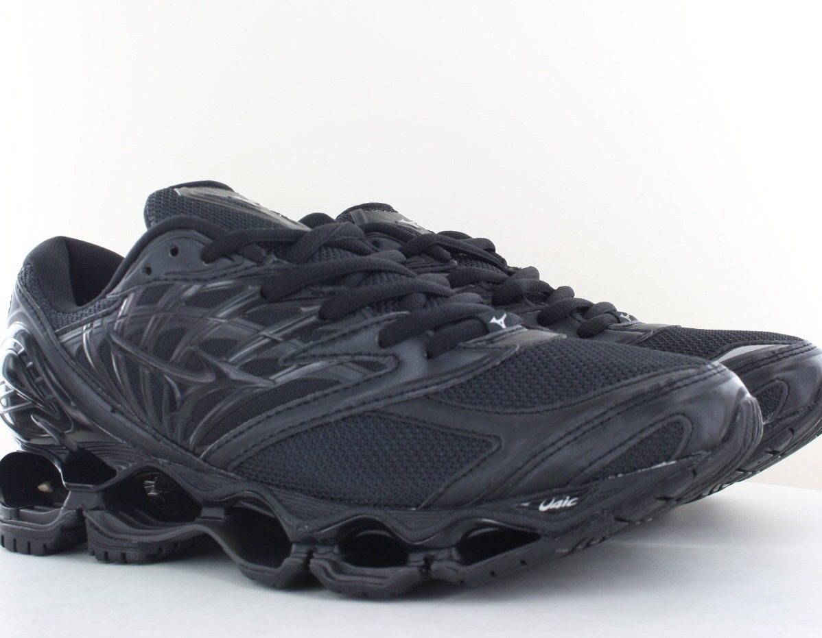 Mizuno Wave prophecy ls toute noir