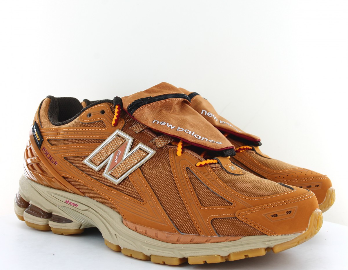 New Balance 1906R cordura beige camel tobacco