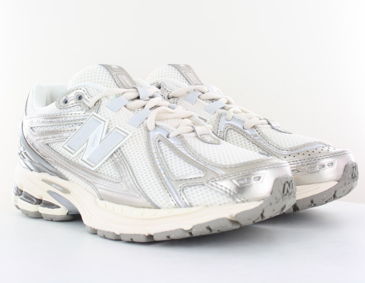 New Balance 1906 blanc beige argent gris