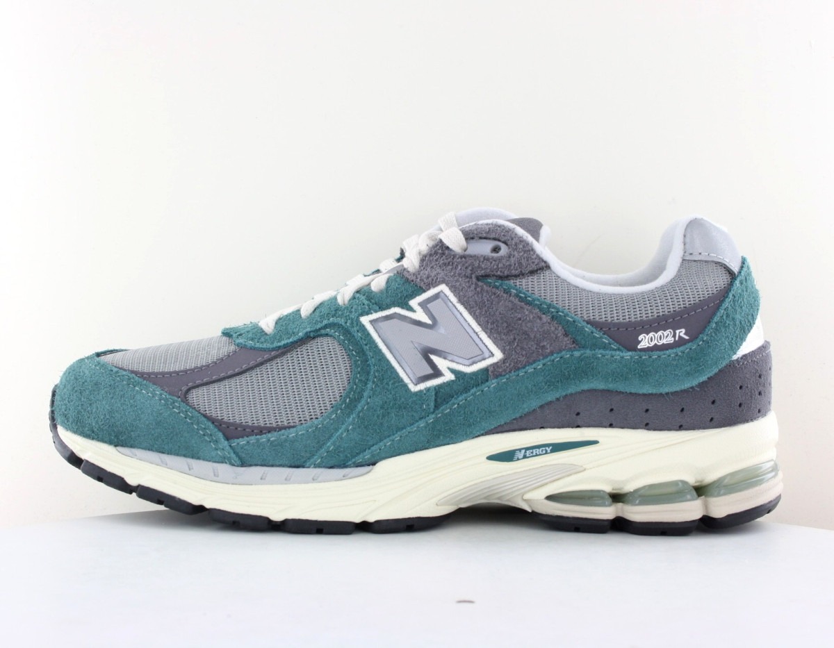 New Balance 2002R gris bleu prusse