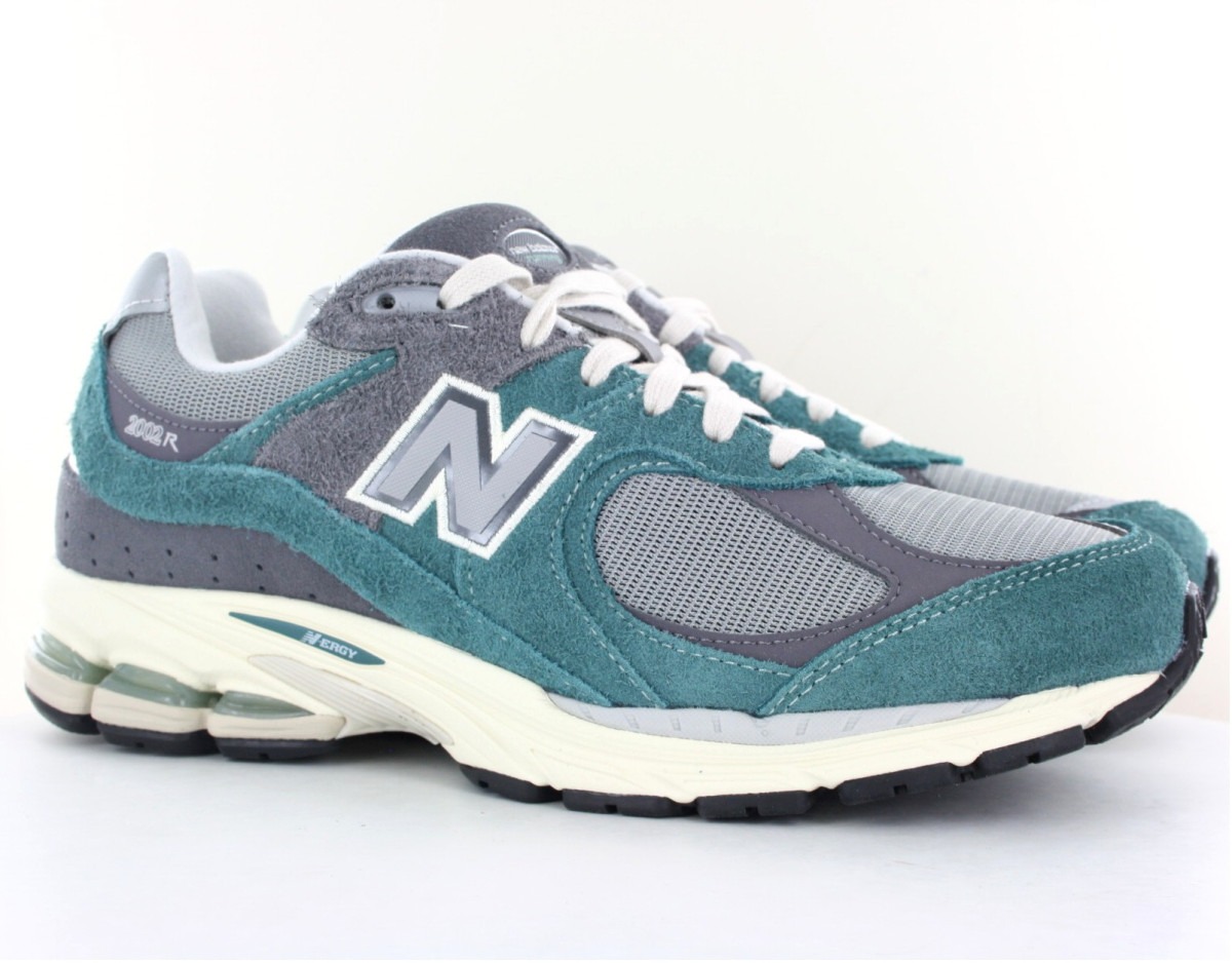 New Balance 2002R gris bleu prusse